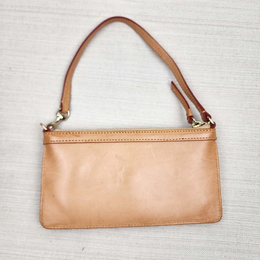 Dooney & Bourke Tan Natural Leather Wristlet Pouch Clutch - Picture 4 of 17